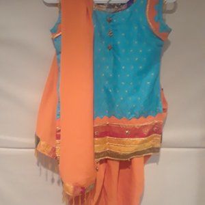 Indian Pakistani Shalwar kameez for 5 to 6 years old girl